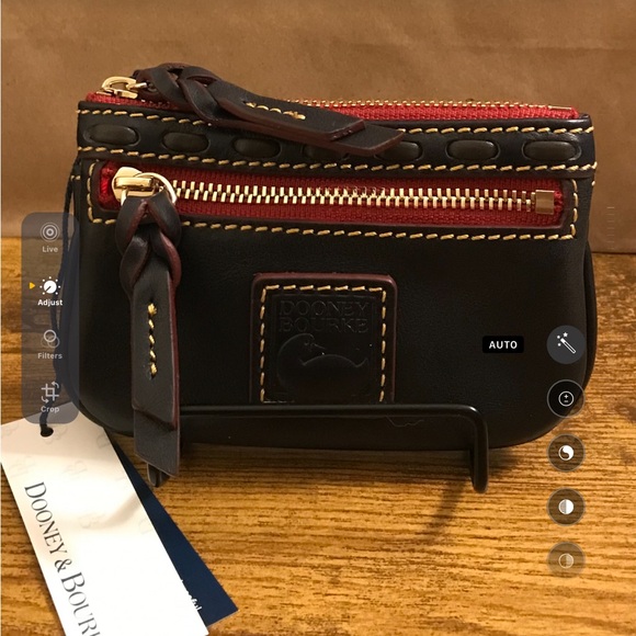 Dooney & Bourke Handbags - Dooney & Bourke Florentine Coin Case in NAVY 😎